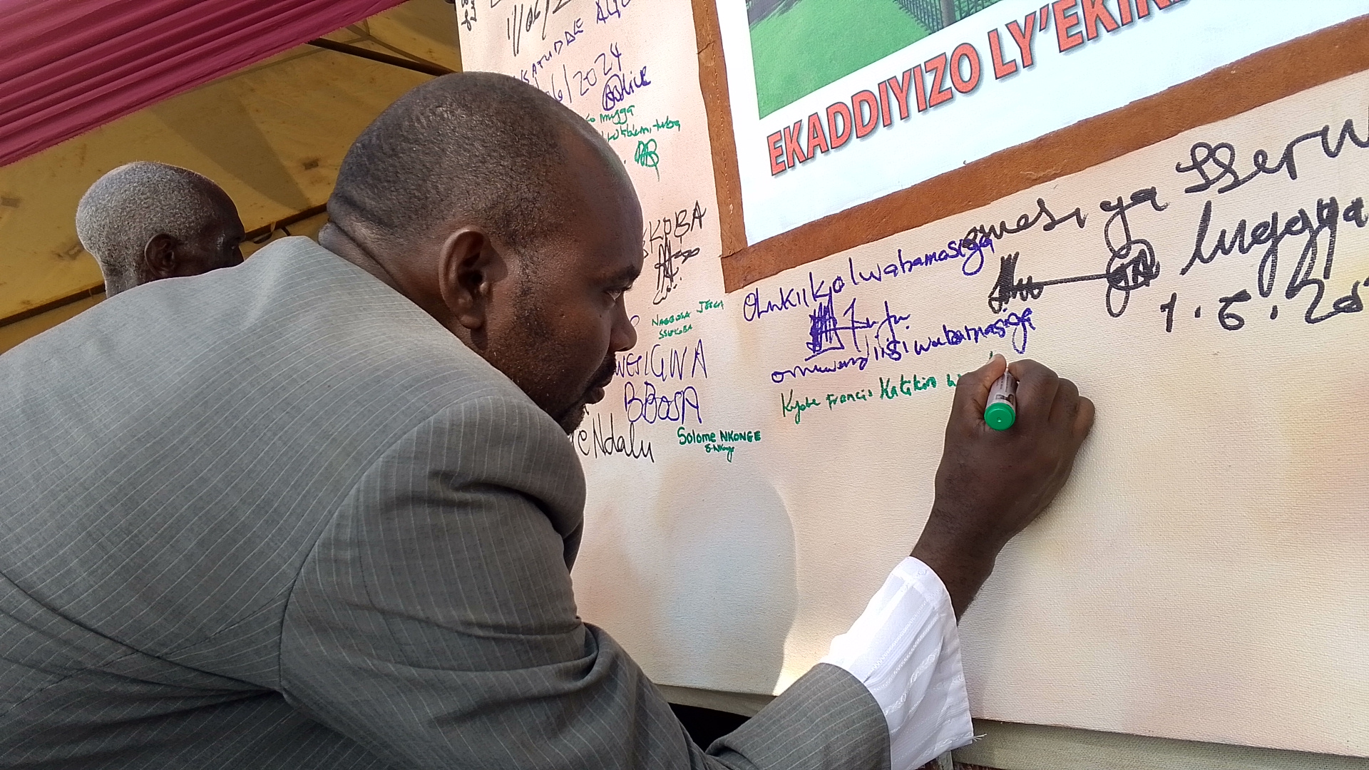 OKUTEMA EVVUUNIKE LYOKUZIMBA EKKADDIYIZO